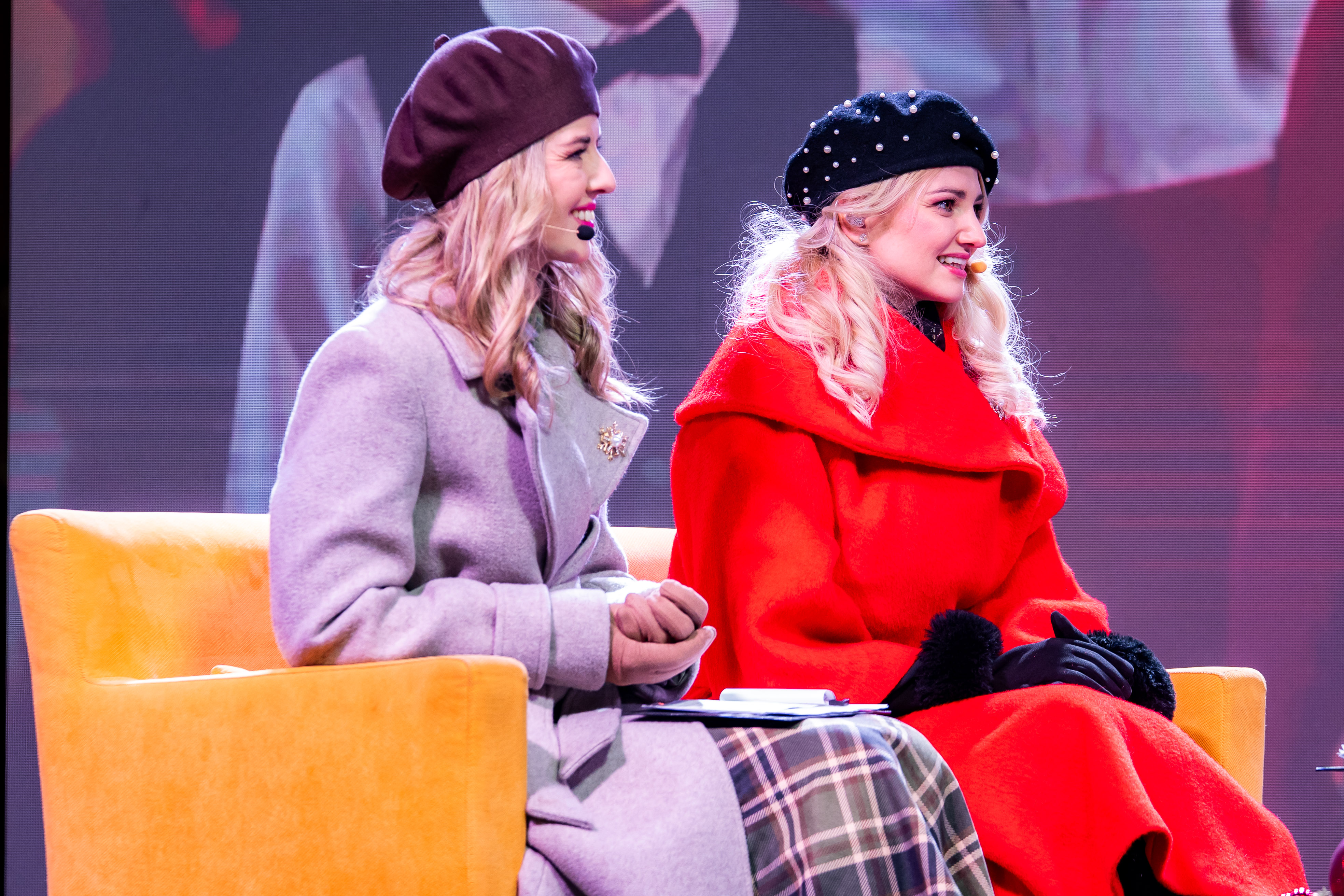 VIANOCNA TELEVIZNA REGINA-23